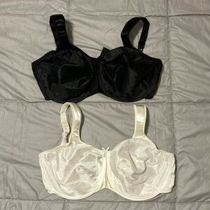 2 Bali underwire support straps bras.